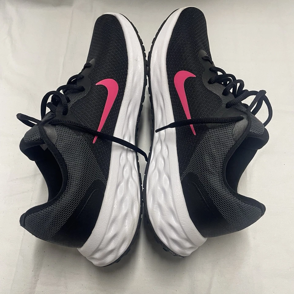 Nike Zapatos para Correr Para Mujer Negro/Rosa Logo Tenis Talla 11 Foto 4 de 4