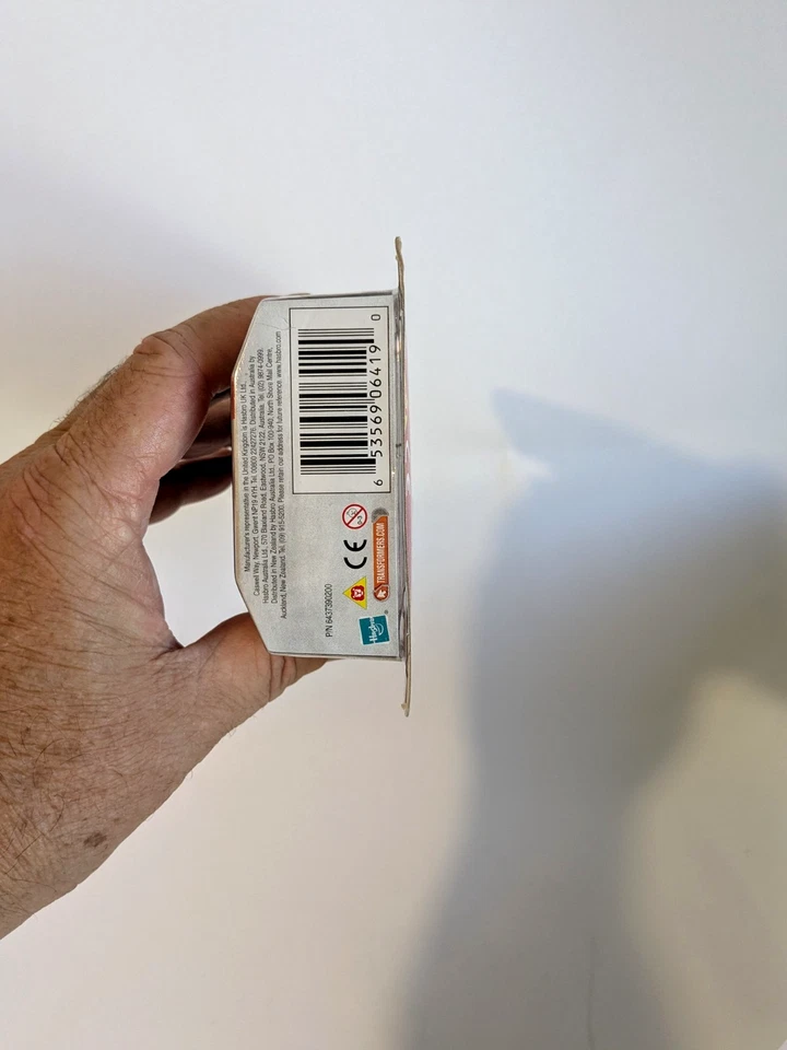 Transformers 2006 Cybertron Legends Class Hot Shot MOSC - Image 4 of 4