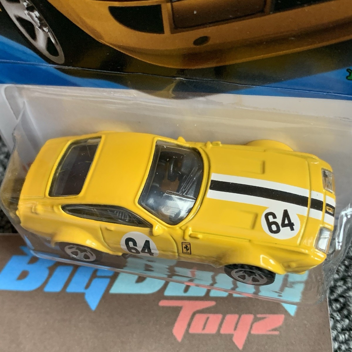 Hot Wheels Ferrari 365 GTB4 Competizione #222 Mainline 2025 Case Q