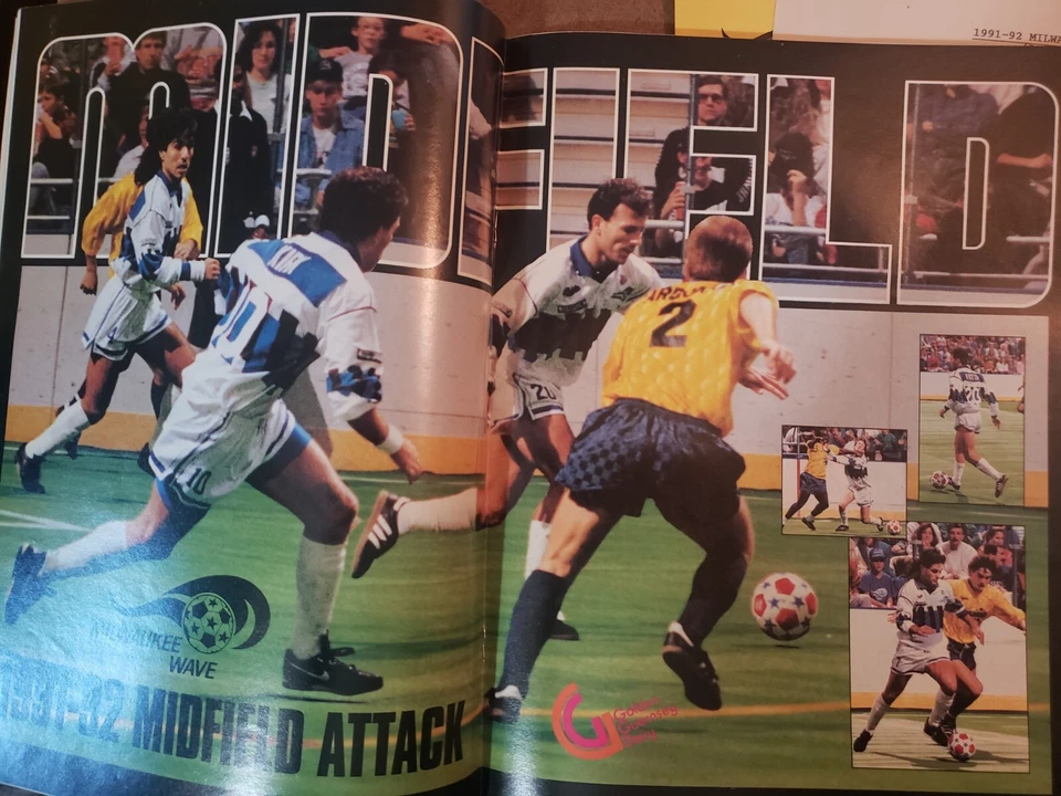 1991-92 Milwaukee Wave vs Illinois Thunder Program Ticket Schedule NPSL Soccer - Image 3 of 4