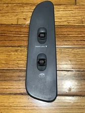 2007 Dodge Ram Passenger Side Door Window and Lock Switch with Bezel OEM