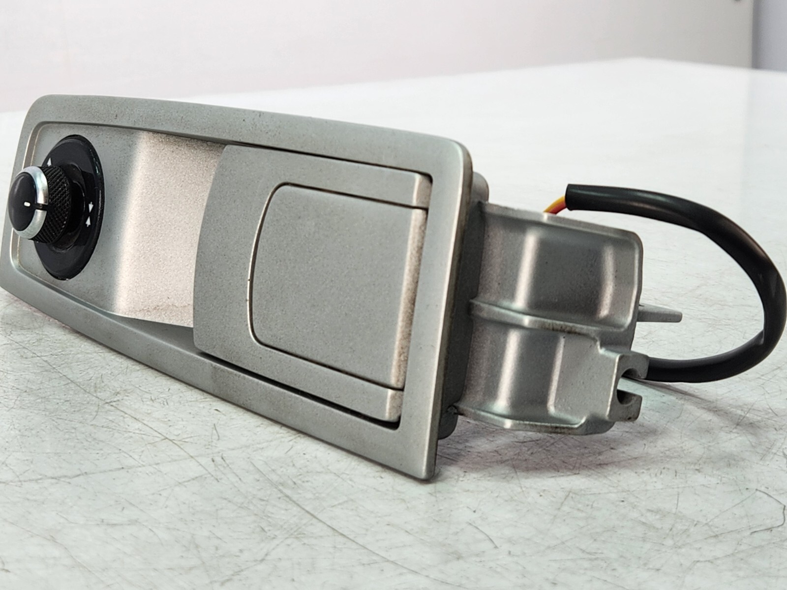 ✅ 11-16 OEM Ferrari FF Front Left Driver Side Interior Door Handle W/ Switch