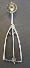 VTG Cookie Dough Melon Baller Scoop Spring Loaded Kitchen Utensil 18/8 Steel