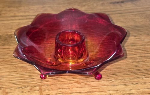 VTG Fenton Amberina Ruby Red Lotus Flower 3 Footed Pedestal Candle Holder Flame - Picture 8 of 14