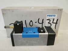 NEW IN BOX! FESTO SOLENOID VALVE 151709 MFH-5/2-D-2-FR-C