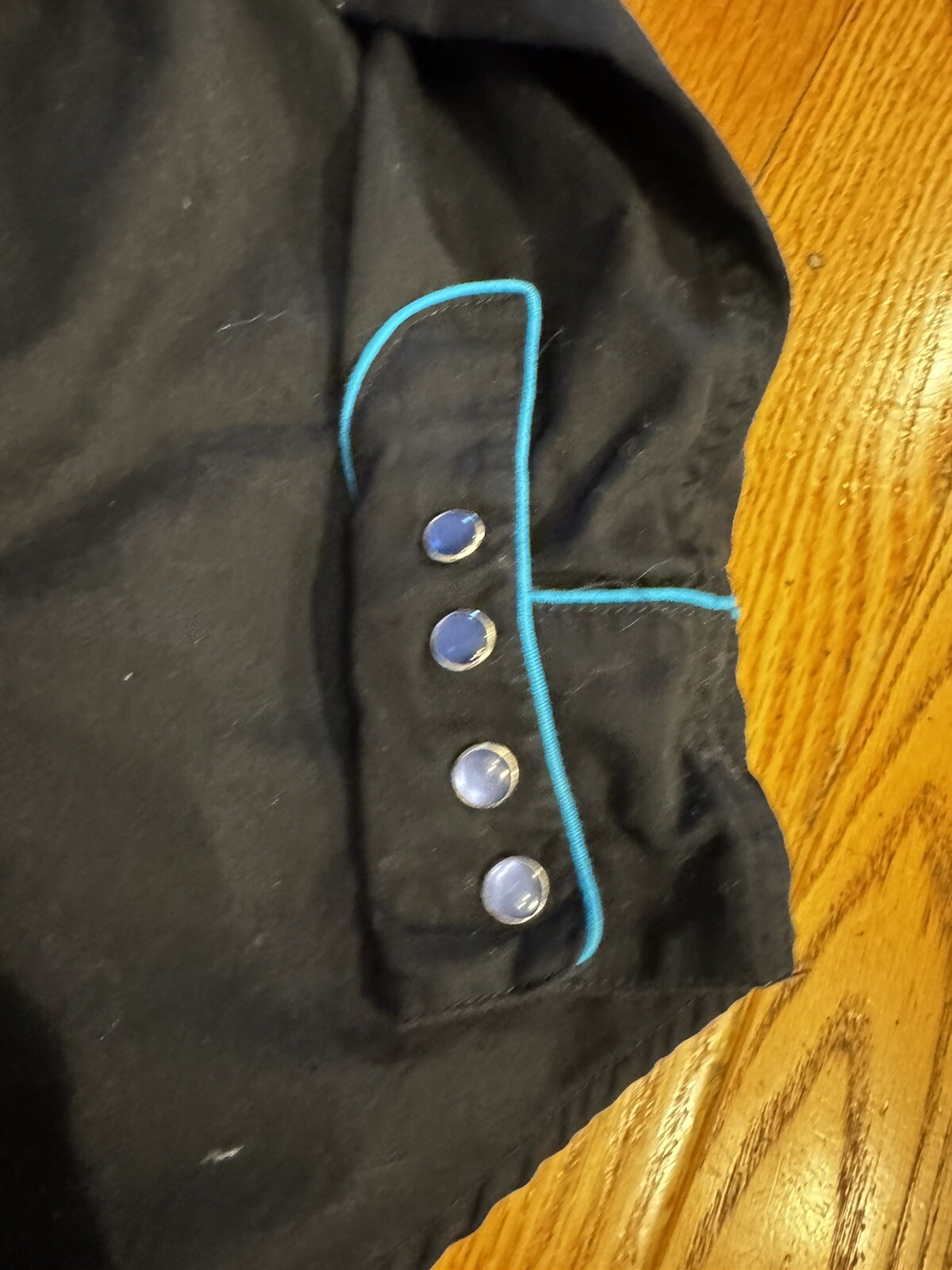 Picture 6 of 10