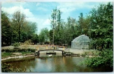 Postcard - Granby Zoological Garden - Quebec, Canada