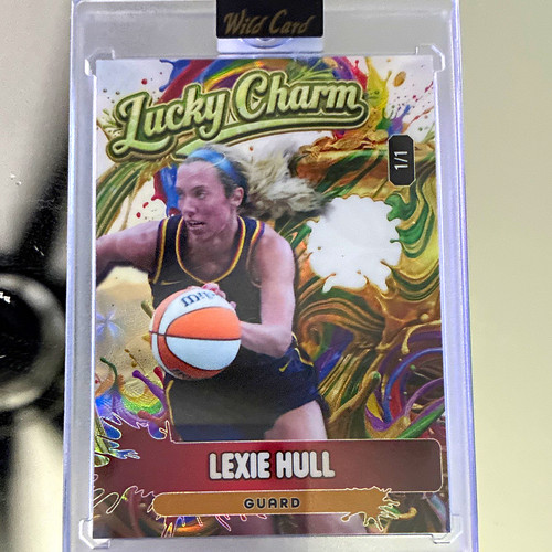 Panini 2024 Prizm WNBA Groovy Lexie Hull Indiana Fever #3 Gold Vinyl /1