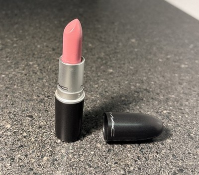 New Mac Cosmetics Satin Lipstick SNOB Original Formula Discontinued Rare Find