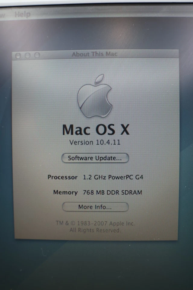 Macintosh iBook G4 1.26 GHz 14.1" LCD screen Mac OS 10.4.1 Model A1055- 768 MB - Image 4 of 4