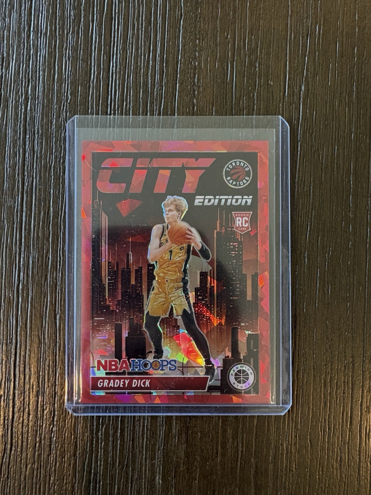 2023-24 Panini NBA Hoops Premium Stock Gradey Dick #251 Red Ice Prizm 78/99 (RC)
