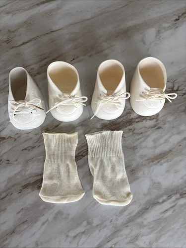 Vintage Lot Of  4 Single Cabbage Patch Kids Shoes White Mary Janes & Socks
