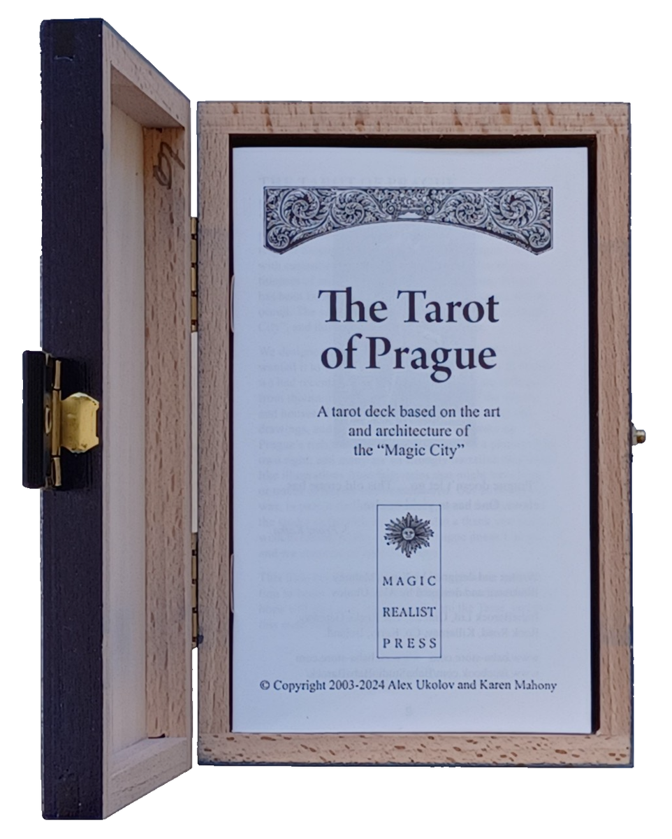未開封稀少品　THE TAROT OF PRAGUE The Tarot of Prague. Limited edition LARGE FORMAT. Now with wooden