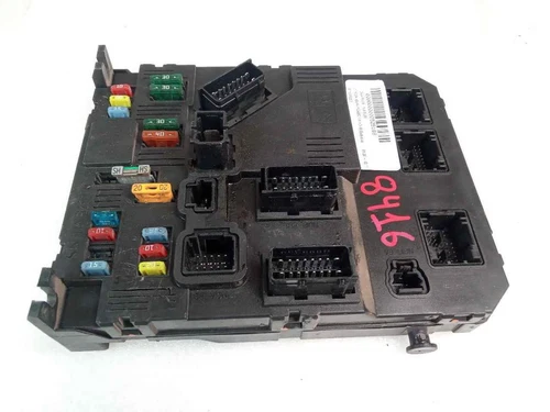 S118085220E Caja Reles/Fusibles para CITROEN XSARA PICASSO 1999 525188 - Imagen 3 de 10