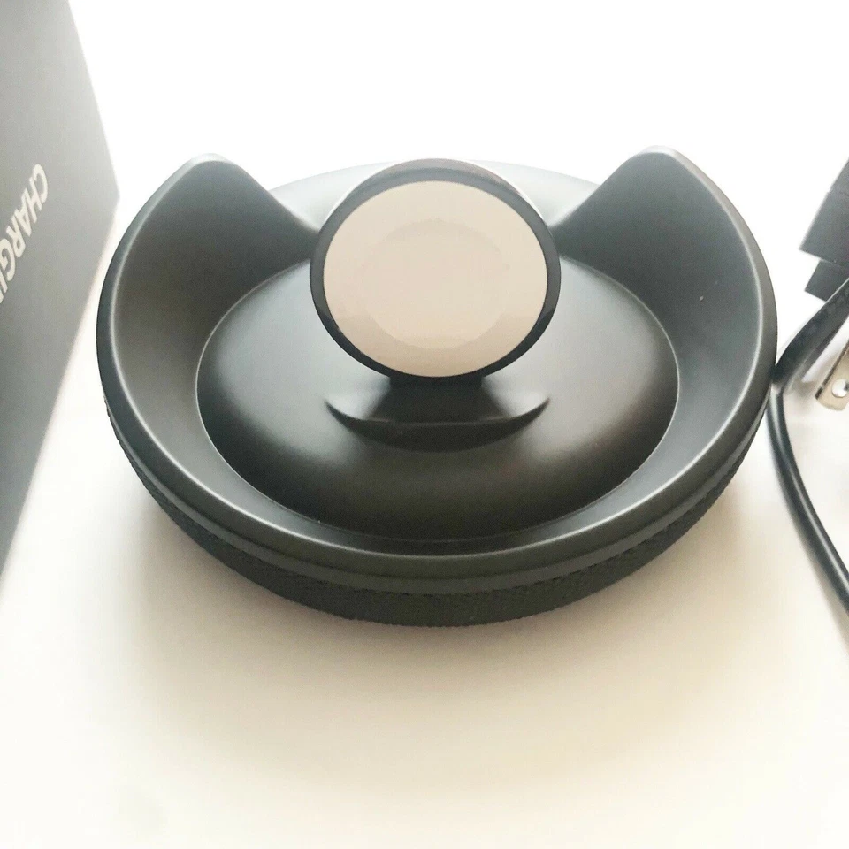 SIGUIENTE Soporte de carga para Apple Watch Series 1-4 Foto 4 de 4