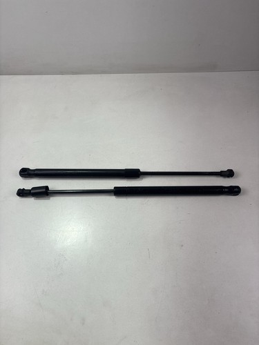2x STABILUS 0685VR Gasfeder Heckklappendämpfer Kofferraum für BMW 1 1ER E81 E87