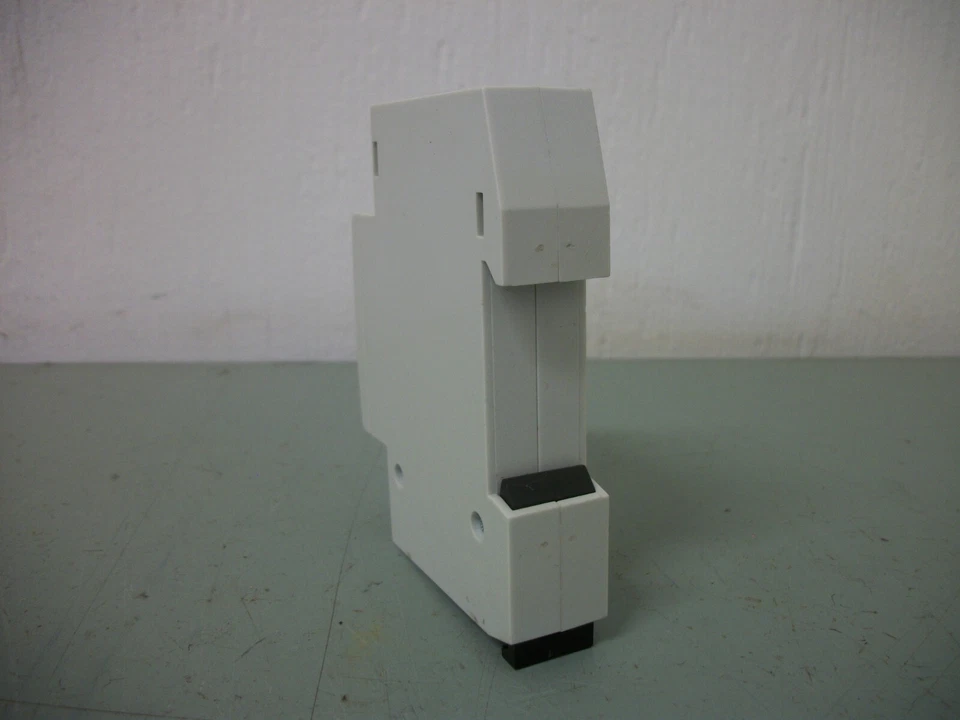 MÓDULO CONTADOR DE HORAS DE TRABAJO ABB E233-12/48 12...48VDC NOB Foto 2 de 3