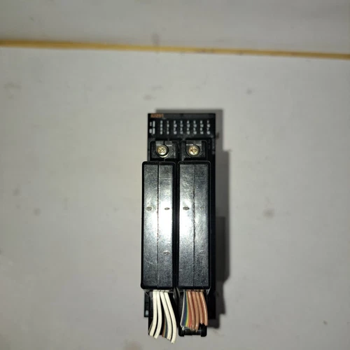 Omron CJ1W-ID261 24vdc input module