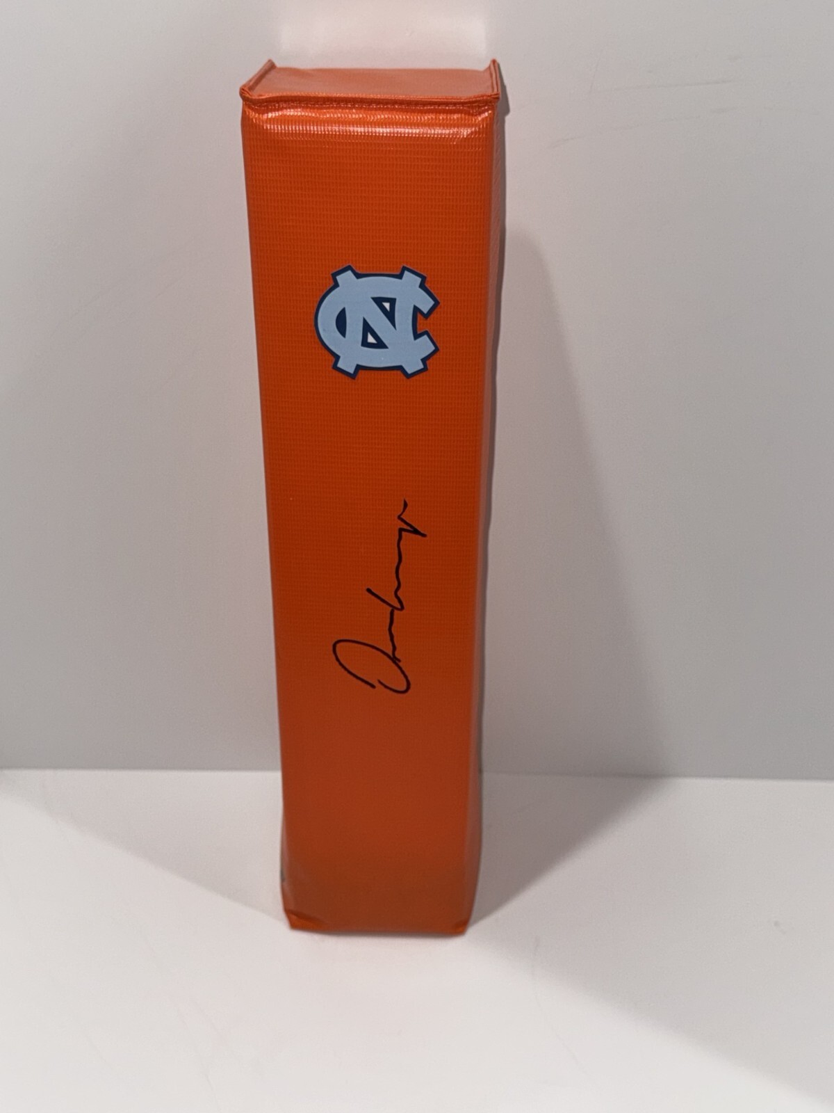 OMARION HAMPTON SIGNED TOUCHDOWN PYLON NORTH CAROLINA TAR HEELS PROOF JSA COA 