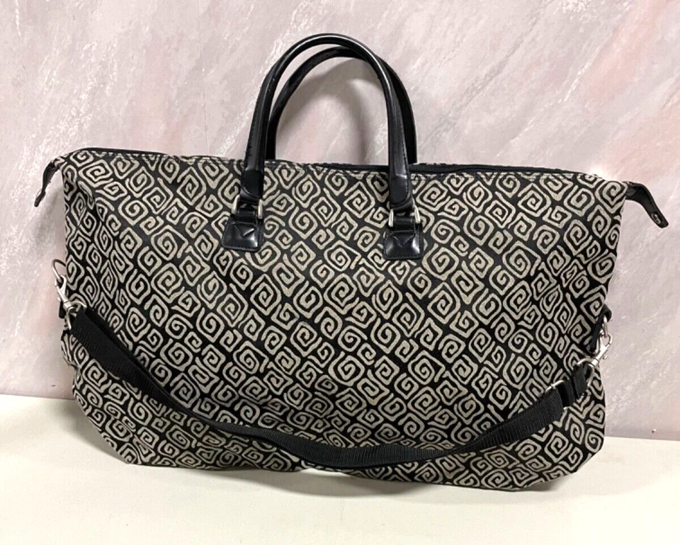 DVF Diane Von Furstenberg geometric canvas weekender bag black & grey - Image 2 of 4
