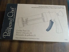 Pampered Chef Cookie Press 16 Shooter Disks Handheld Holiday Baking Set