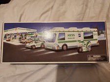Vintage 1998 Hess Recreation Van with Dune Buggy & Motorcycle NIB COLLECT TOYS
