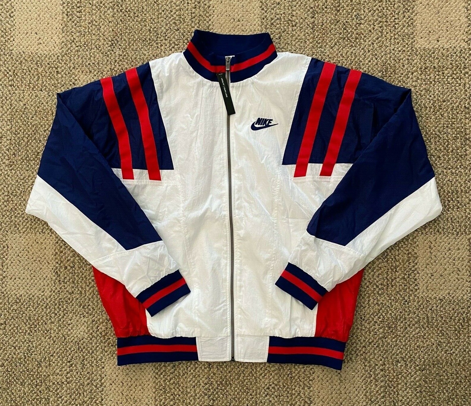 Men's M Medium Nike Archives Reissue 
