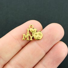 8 Love My Cat Charms Antique Gold Tone Beautiful Detail - GC020