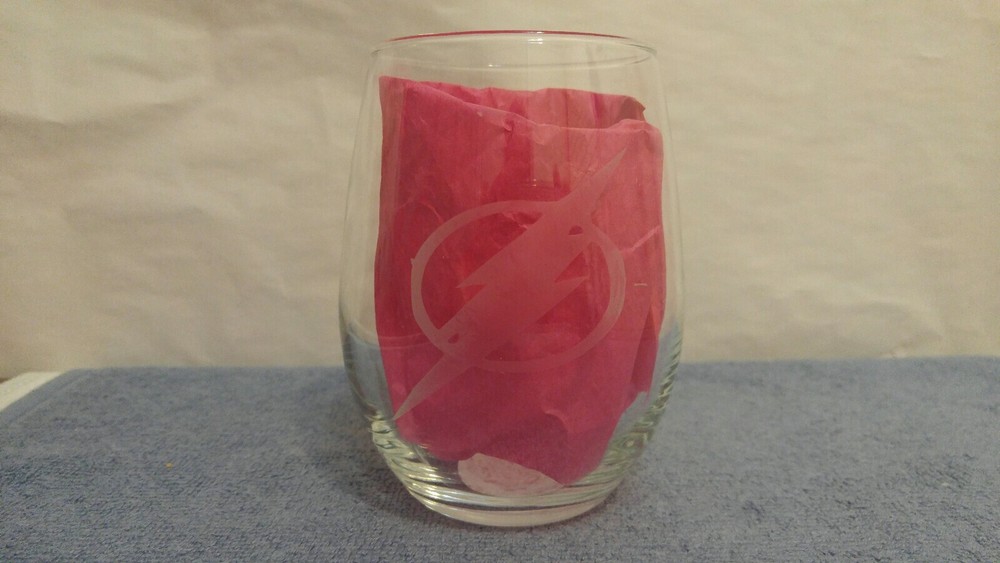 Custom Etched 21oz Glass Cup_Flash