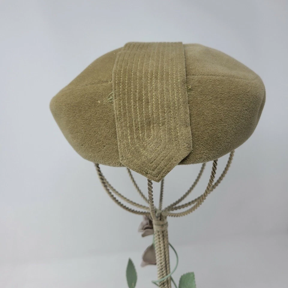 Sombrero Pastillero Cuadrado Beige Taupe Vintage Años 50 60 Francia Taylored Junior B 22" Foto 3 de 4