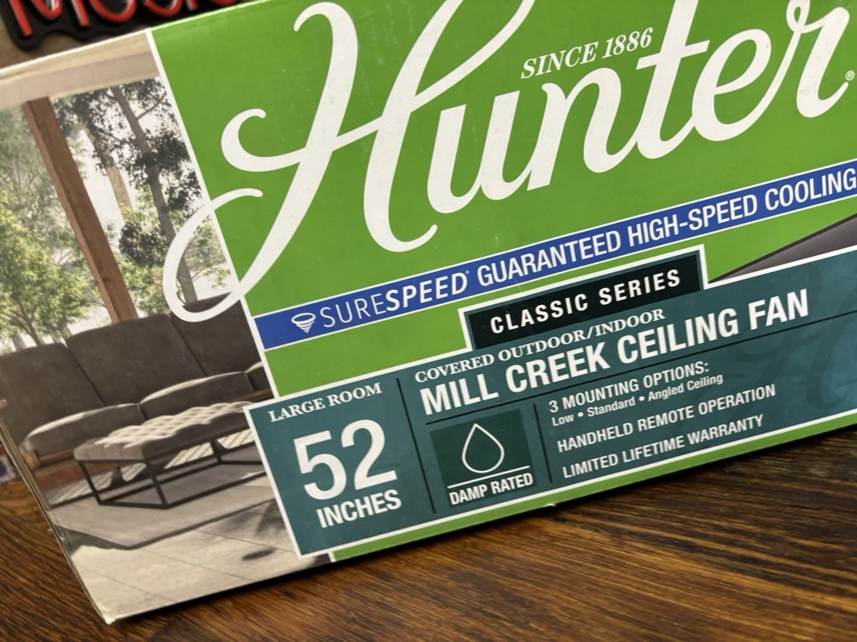 HUNTER Mill Creek Ceiling Fan 52in, Classic S. 5 Blade Fan W/Light 50343 NEW - Image 3 of 4