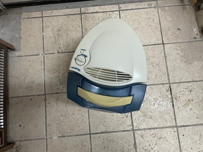 HUNTER CARE FREE HUMIDIFIER PLUS MODEL 33202