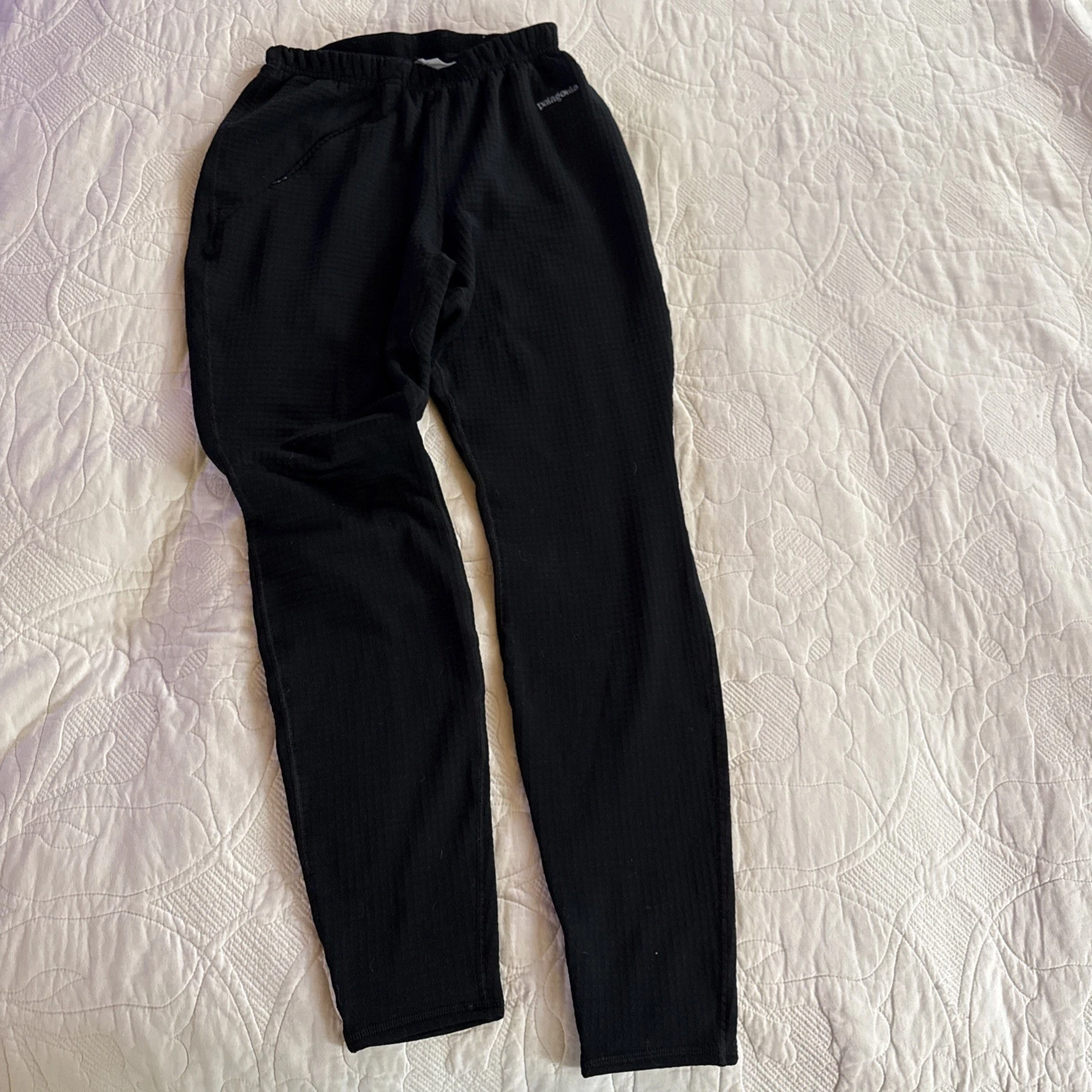 Patagonia Pants Women’s Size S Black R series Thermal Base Layer Made In USA