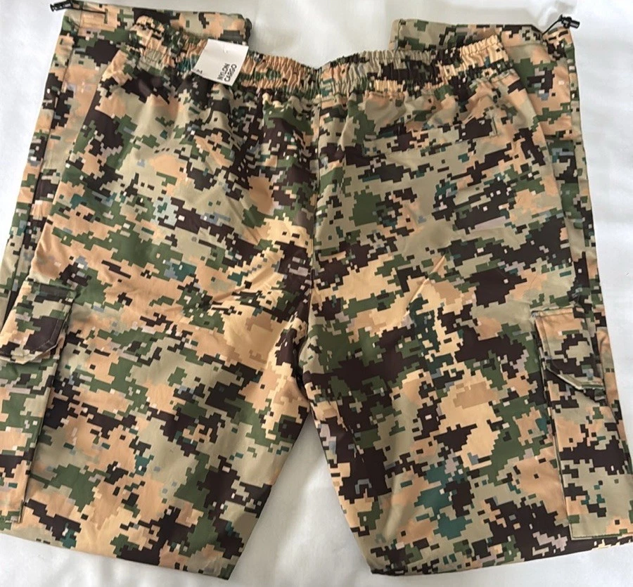 Camo Cargo Pants Mens Medium Rue21 - Image 3 of 3