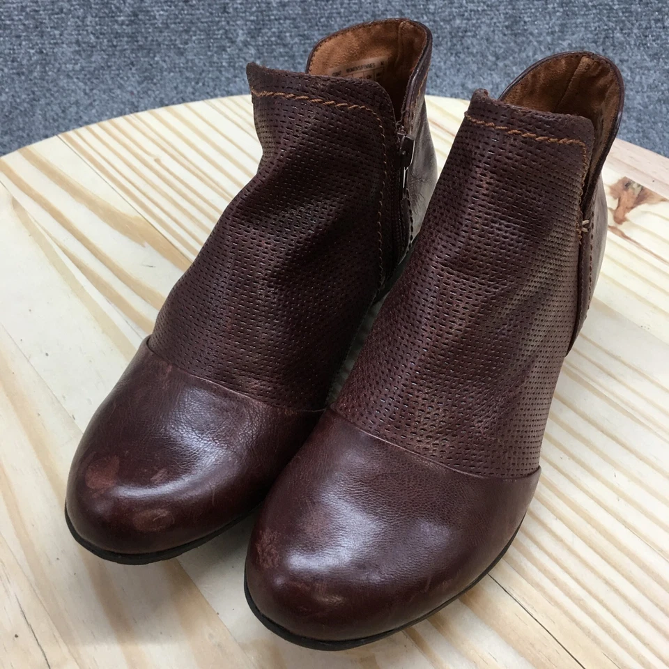 Cobb Hill Boots Womens 6.5 M Gratasha V Cut Booties Brown Leather Pull On CI2647 - Image 3 of 4