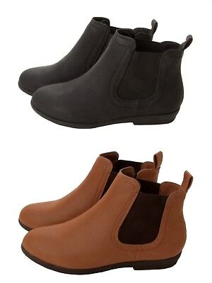 flat black chelsea ankle boots