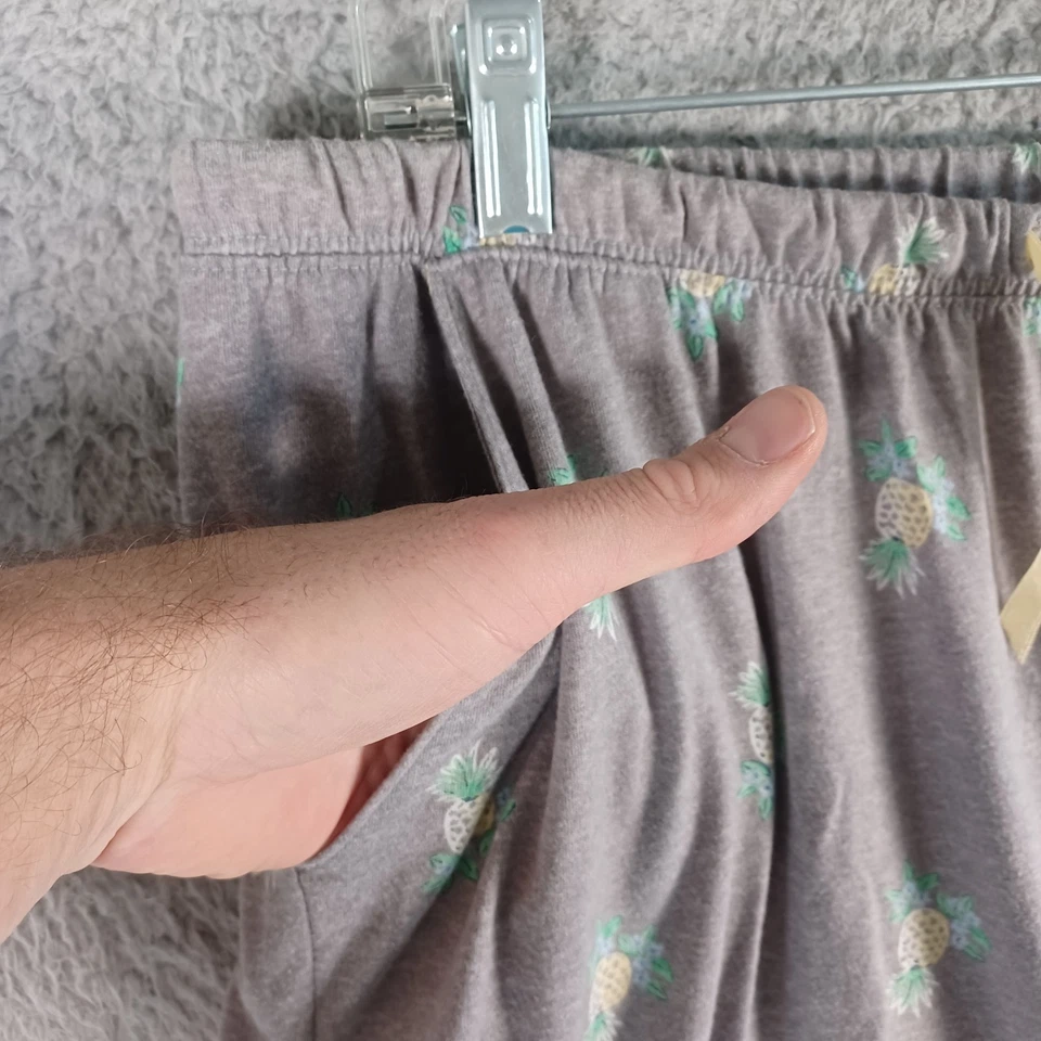 Croft & Barrow Womens Gray Pineapple Pajama Pants Size Large Pockets Drawstring - Image 2 of 4