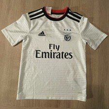 Boys Benfica Adidas  Football Shirt Age 8-9