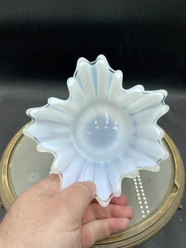 Vintage Fostoria Art Glass Heirloom Clear White Opalescent Handkerchief Bowl 6” - Picture 3 of 4