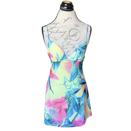 Mini Vestido Bershka Para Mujer Cami Talla Mediana Tropical Floral Playa Resort Vacaciones