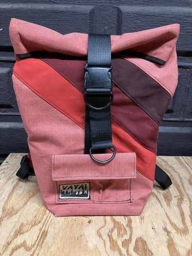 VAYA Messenger Bag Rucksack gestreift Packtasche NYC Upcycling H20proof gefüttert