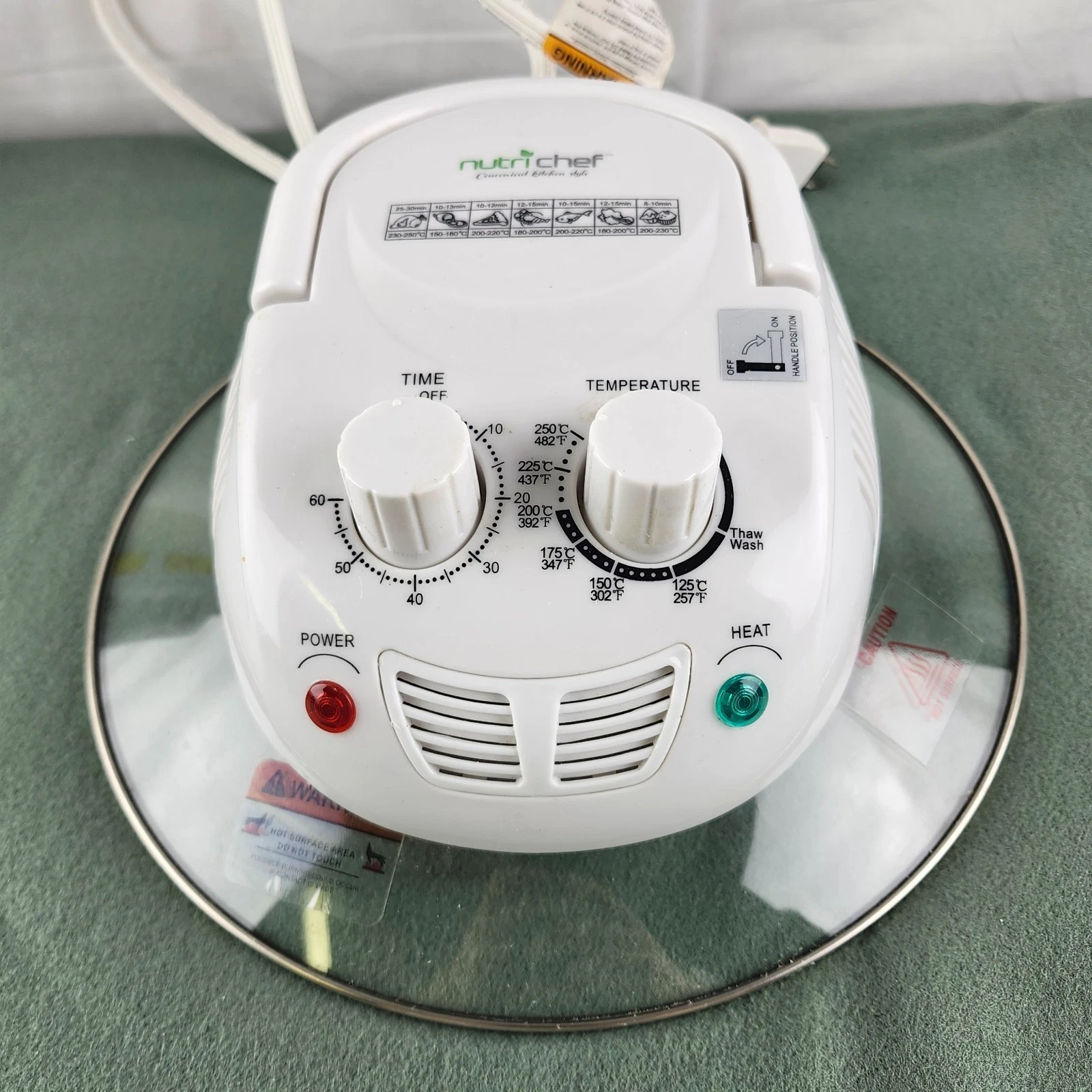 NutriChef PKAIRFR48 Infrared Air Fryer Lid and Power Cord White Tested Works
Opens in a new window o