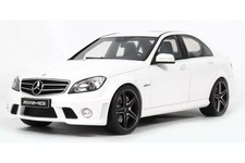 GT SPIRIT GTS928 1/18 Mercedes-Benz C63 AMG 2007 White Resin Model Car