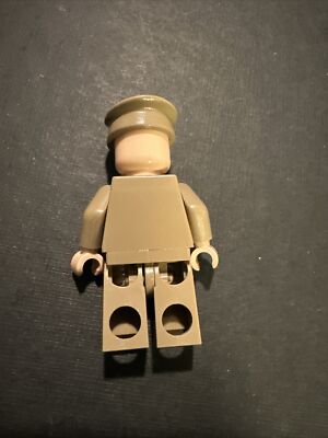 LEGO Indiana Jones iaj018 Colonel Dovchenko Minifigure 7626 7628