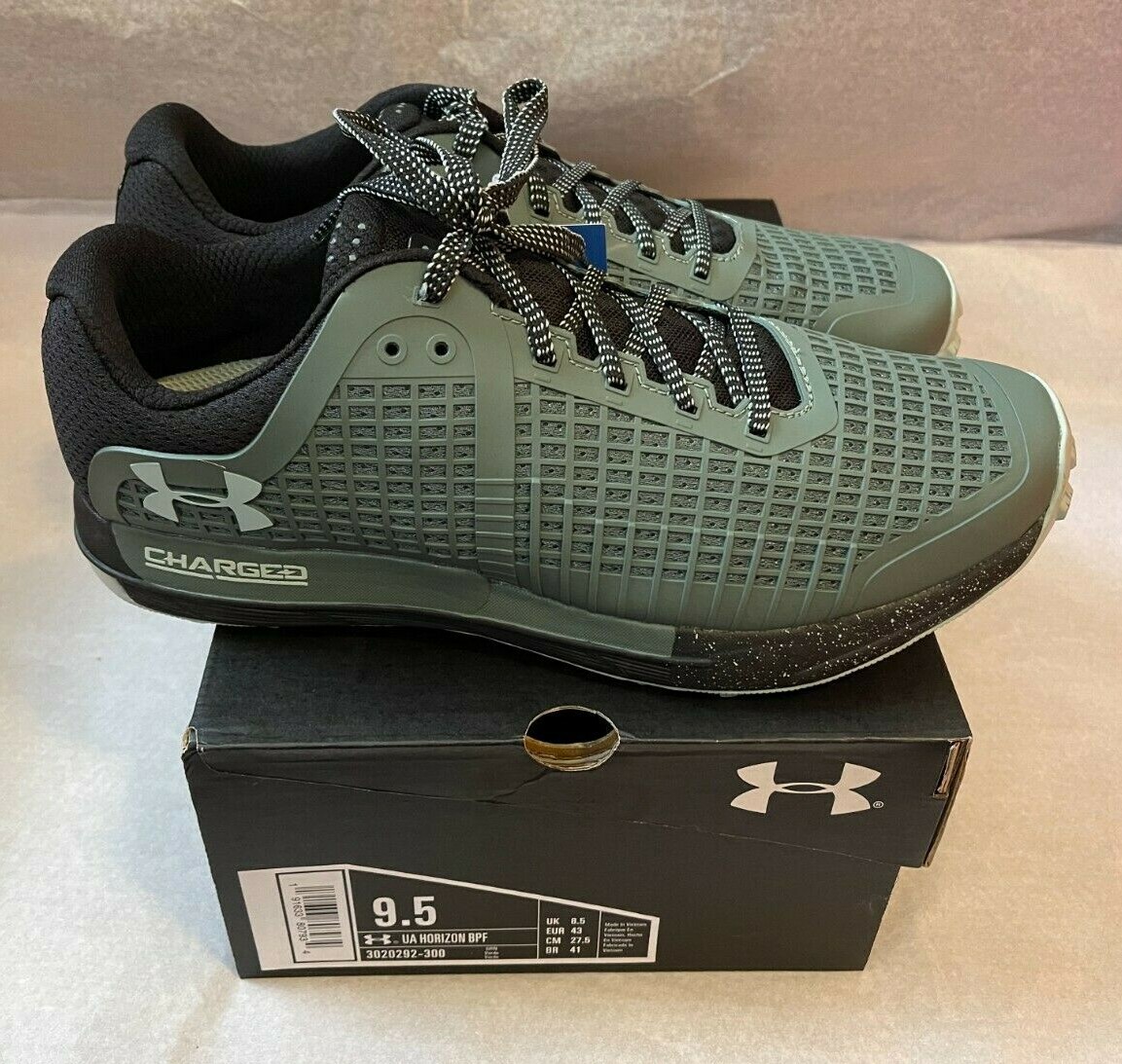 sports shoes for men under 300