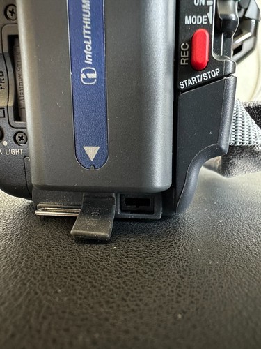 sony handycam DCR-TRV380/TRV480 Digital 8 / Video 8 camcorder - Picture 13 of 22