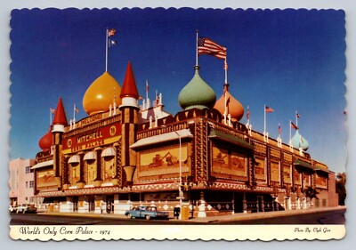 Postcard South Dakota Mitchell Corn Palace 6x4 1974 Chrome Unposted G732