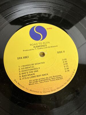 The Ramones- Road To Ruin LP SRK 6063 Sire Records 1978 Original