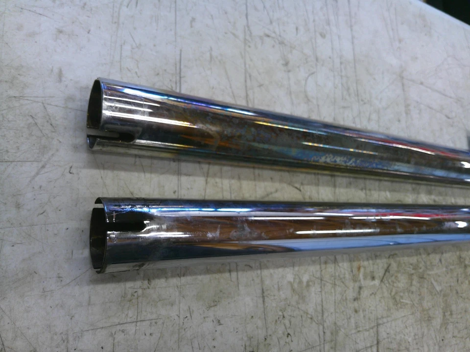 2000 - 2006 年哈雷戴维森公路王 Khrome werks 34 英寸鱼尾排气 — 第 4/4 张图片