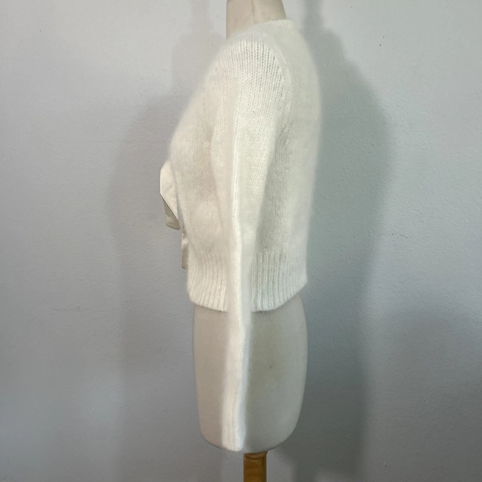 Cárdigan Corto Banana Republic XS Blanco Angora Corbata Frontal Coqueta Silencioso Lujo Foto 3 de 4